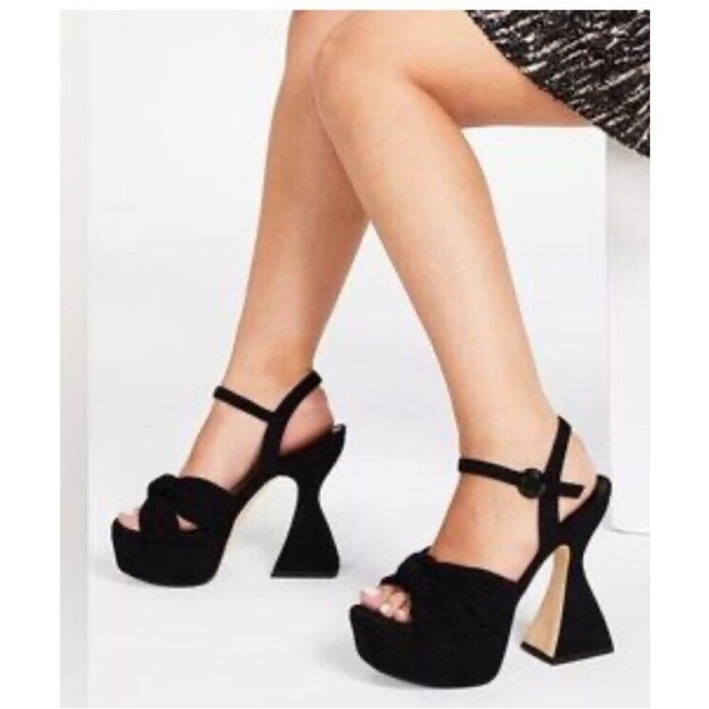 Circus by Sam Edelman Black Platform Sandals with Sculptural Heel